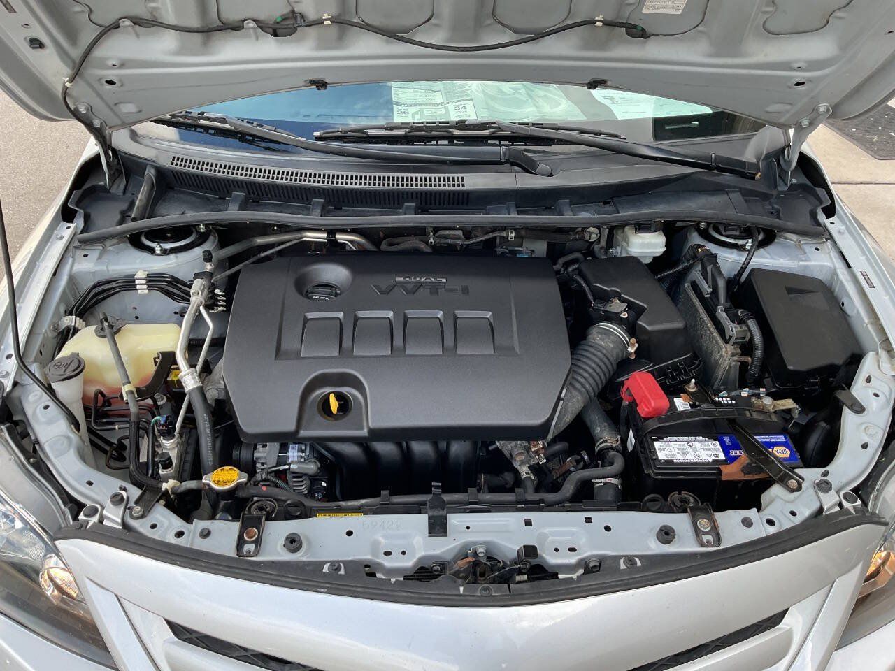 Used 2011 Toyota Corolla LE FWD image 44