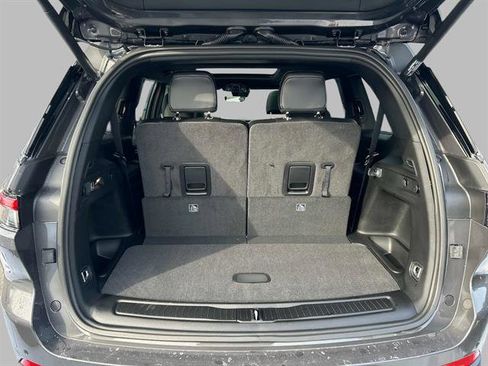 New 2025 Jeep Grand Cherokee L Limited image 4