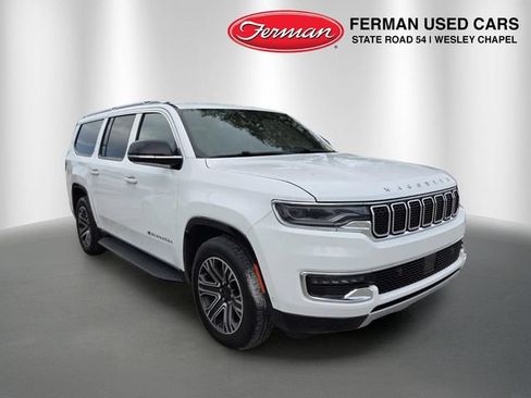 Used 2023 Jeep Wagoneer L Series II RWD image 1