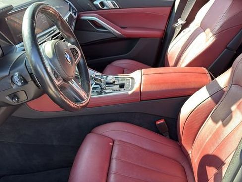 Used 2021 BMW X6 M50i w/ Executive Package AWD/4WD image 28