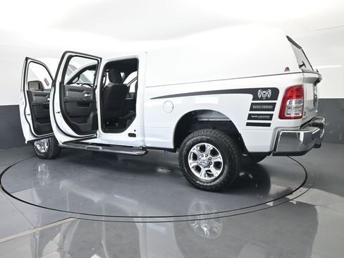 Used 2023 RAM 2500 Big Horn w/ Level 1 Equipment Group image 86