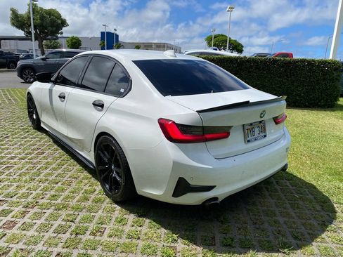 Used 2020 BMW 330i Sedan w/ Convenience Package RWD image 5