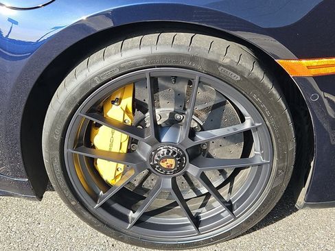 Certified 2026 Porsche 911 Targa 4 GTS AWD/4WD image 14