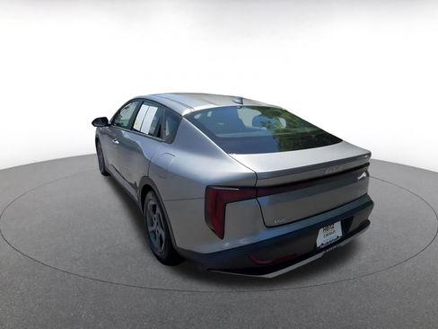 Used 2025 Kia K4 FWD image 11