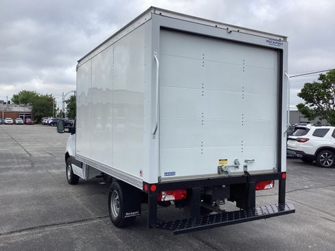 Used 2024 Mercedes-Benz Sprinter 3500 image 6