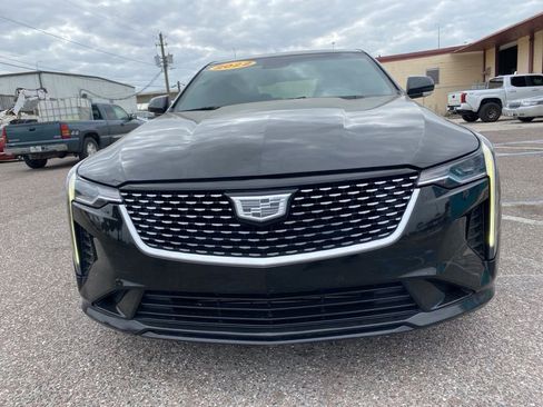 Used 2022 Cadillac CT4 Luxury w/ Sun And Sound Package image 8