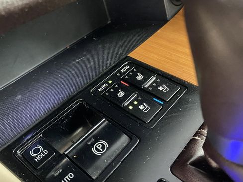 Used 2019 Lexus RX 350 AWD w/ Navigation Package image 29