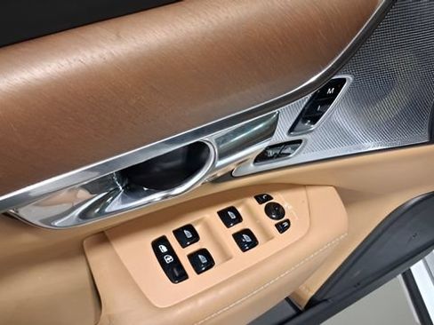 Used 2017 Volvo S90 T6 Inscription w/ Vision Package AWD/4WD image 23