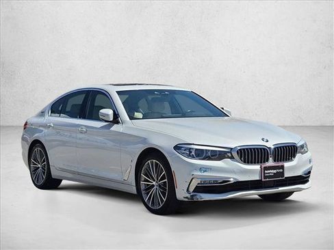Used 2018 BMW 530e RWD image 3