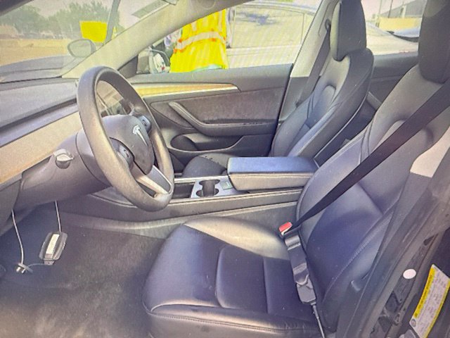 Used 2023 Tesla Model 3 Standard Range RWD image 6