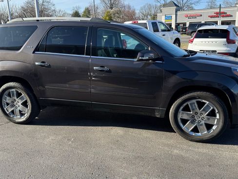 Used 2017 GMC Acadia Limited SLT image 5