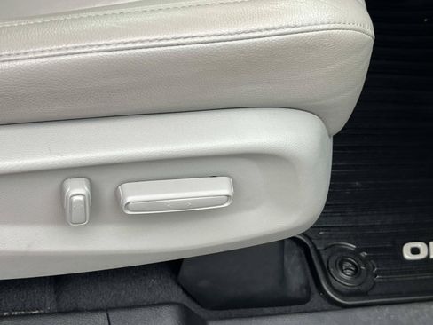 Used 2018 Honda Odyssey Touring image 28