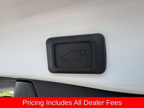 Used 2025 Toyota RAV4 XLE Premium FWD image 11