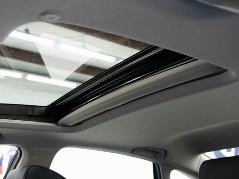 Certified 2020 Honda Accord Touring image 4