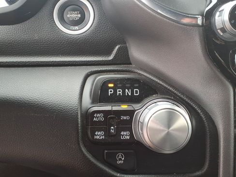 Used 2024 RAM 1500 Laramie AWD/4WD image 21