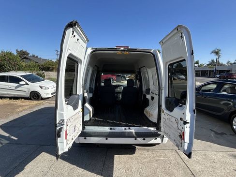 Used 2011 Ford Transit Connect XLT FWD image 18