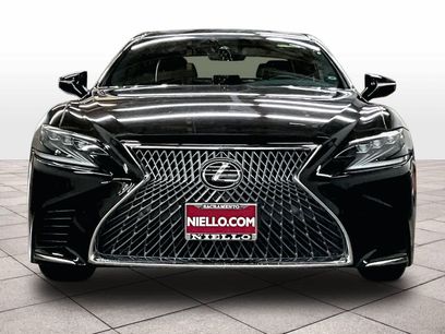 Used 2018 Lexus LS 500 w/ Accessory Package (Z1)
