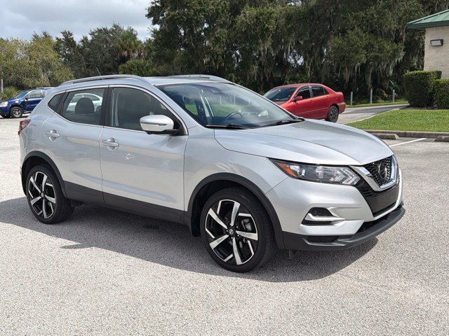 Used 2022 Nissan Rogue Sport SL FWD image 7