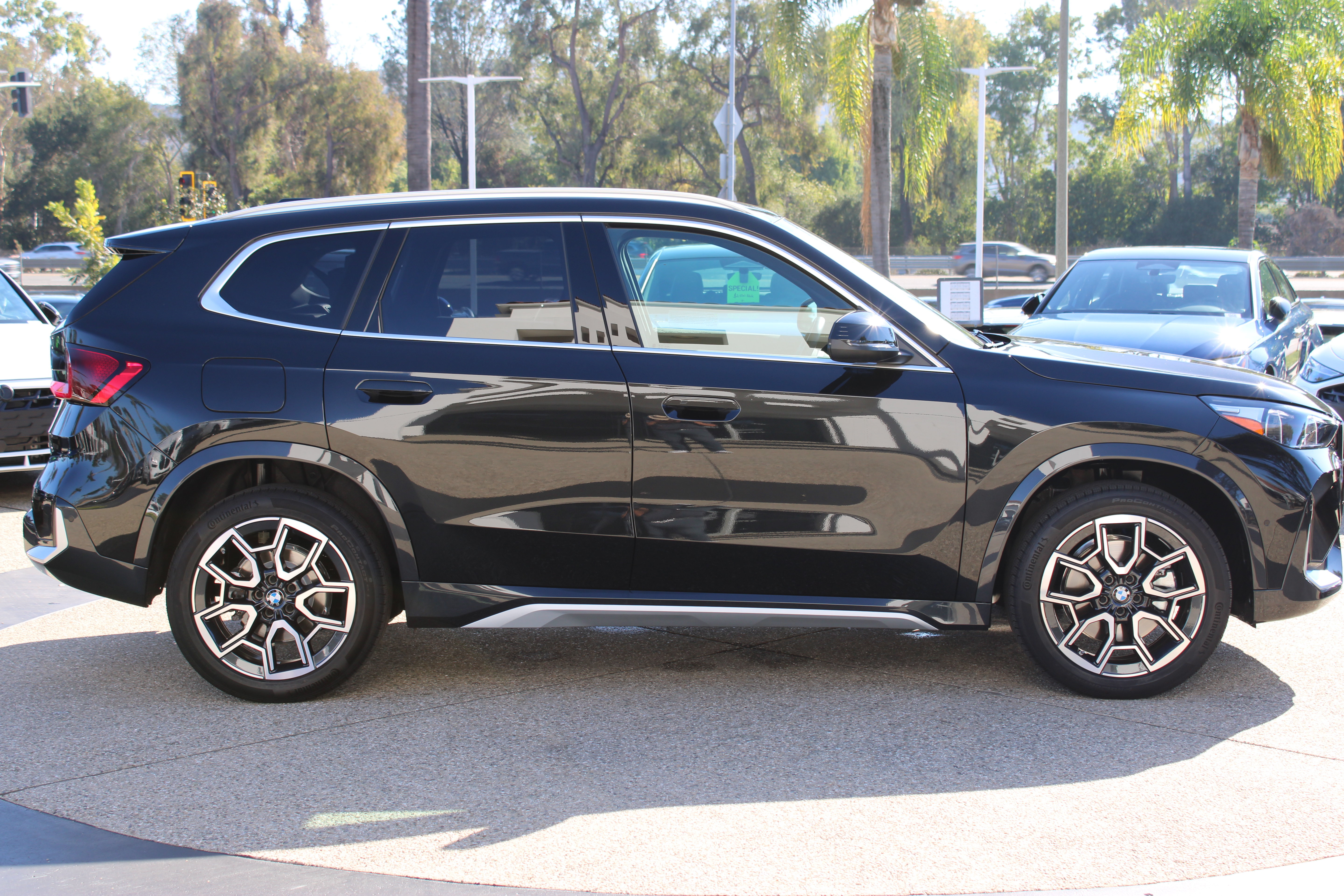 Used 2026 BMW X1 xDrive28i w/ Convenience Package AWD/4WD image 6