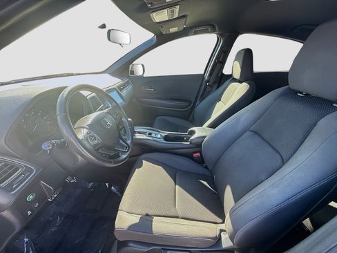 Certified 2021 Honda HR-V Sport image 18