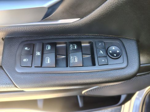 Certified 2019 RAM 1500 Big Horn AWD/4WD image 18