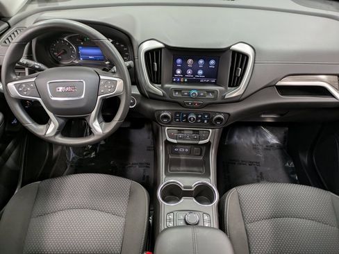 Used 2024 GMC Terrain SLE w/ Driver Convenience Package image 25