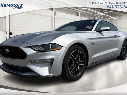 Used 2019 Ford Mustang GT Premium w/ Equipment Group 401A RWD image 8