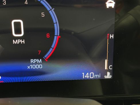 New 2026 Chevrolet Trax RS w/ Sunroof Package image 15