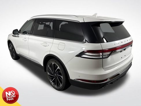 Used 2021 Lincoln Aviator Reserve w/ Equipment Group 201A AWD/4WD image 6