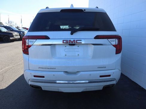 Used 2023 GMC Acadia Denali w/ Denali Ultimate Package image 6