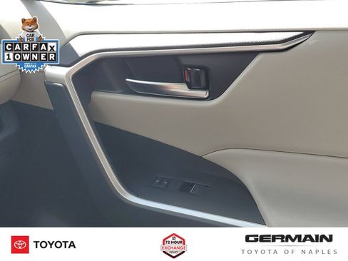 Used 2025 Toyota RAV4 XLE w/ Convenience Package FWD image 28