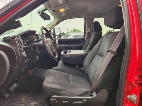 Used 2011 GMC Sierra 2500 SLE w/ SLE Preferred Package AWD/4WD image 15