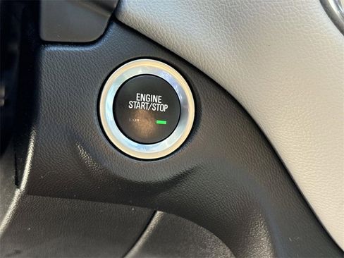 Used 2022 Chevrolet Equinox LS w/ LPO, Floor Liner Package image 15