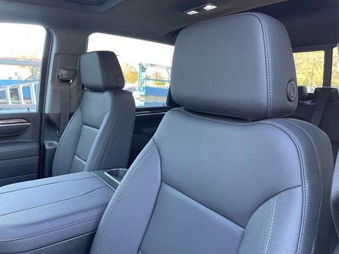 New 2026 Chevrolet Silverado 3500 LTZ w/ LTZ Convenience Package image 23