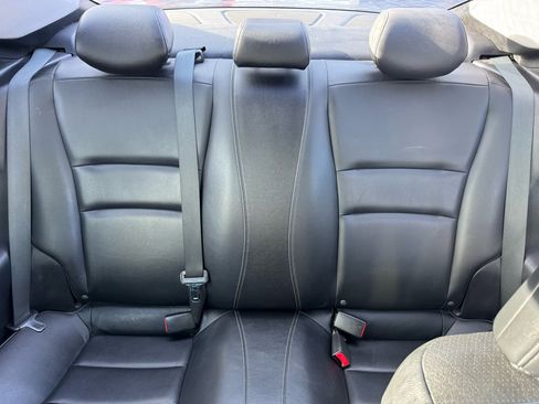 Used 2013 Honda Accord EX-L image 17
