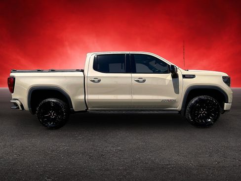 Used 2022 GMC Sierra 1500 AT4X AWD/4WD image 8