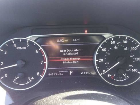 Used 2023 Nissan Rogue SV image 5