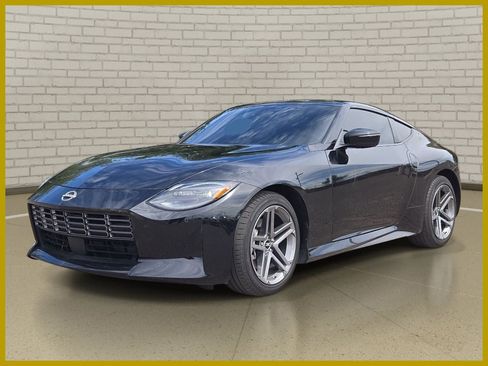 Used 2025 Nissan Z Sport w/ Floor Mat Package RWD image 1