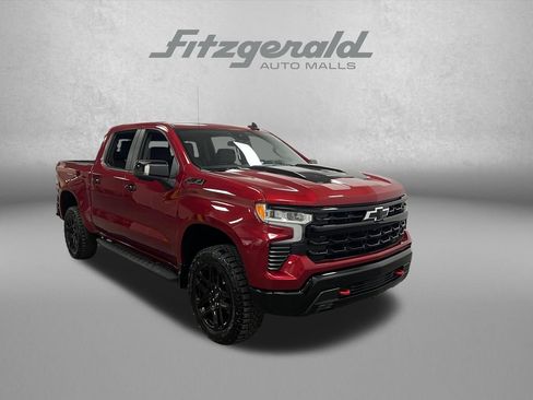 Used 2023 Chevrolet Silverado 1500 LT Trail Boss w/ LT Trail Boss Premium Package AWD/4WD image 7