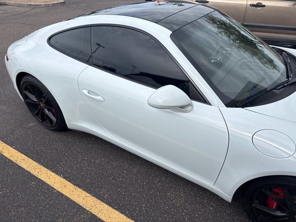 Used 2018 Porsche 911 Carrera S RWD image 3