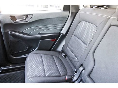 Used 2023 Ford Escape Active w/ Tech Pack #1 FWD image 11