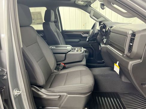 Used 2024 Chevrolet Silverado 1500 LT AWD/4WD image 22