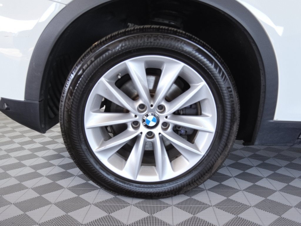 Used 2016 BMW X3 xDrive28i AWD/4WD image 11