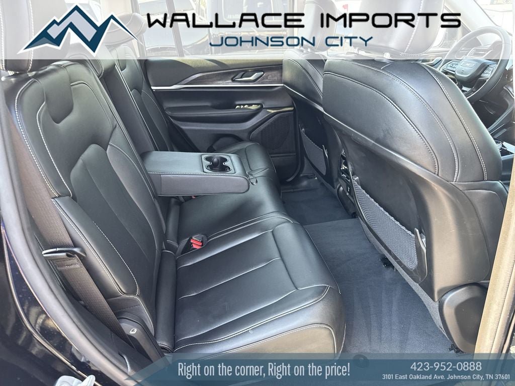 Used 2023 Jeep Grand Cherokee Limited AWD/4WD image 42