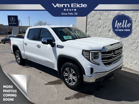 Used 2025 GMC Sierra 1500 SLT image 1