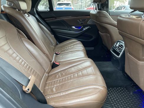 Used 2018 Mercedes-Benz S 560 4MATIC Sedan image 24