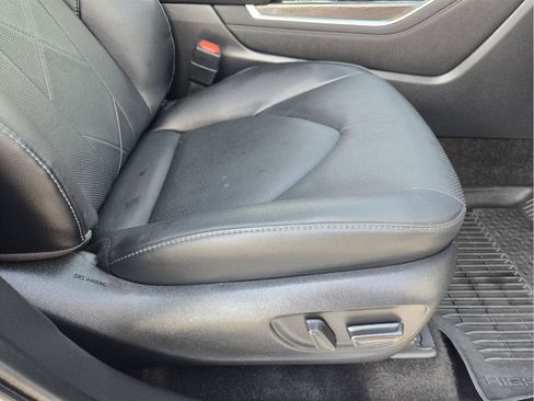 Used 2023 Toyota Highlander Platinum FWD image 22