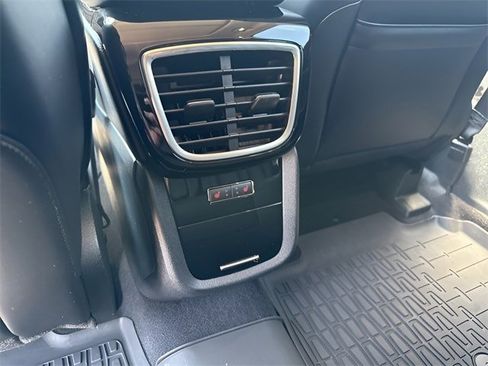 Used 2022 Lincoln Nautilus Reserve w/ Equipment Group 201A image 11