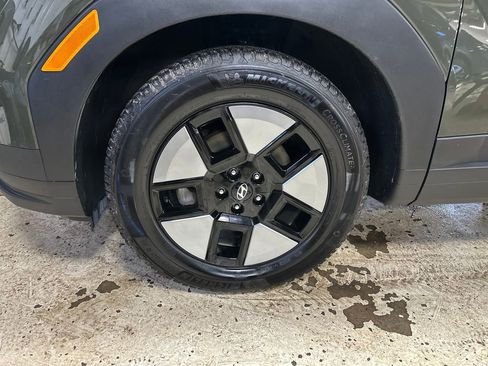 Certified 2024 Hyundai Santa Fe SEL AWD/4WD image 11