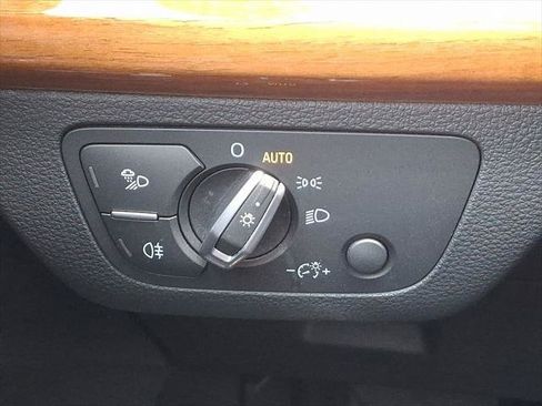 Certified 2023 Audi Q5 2.0T Premium w/ Convenience Package image 24